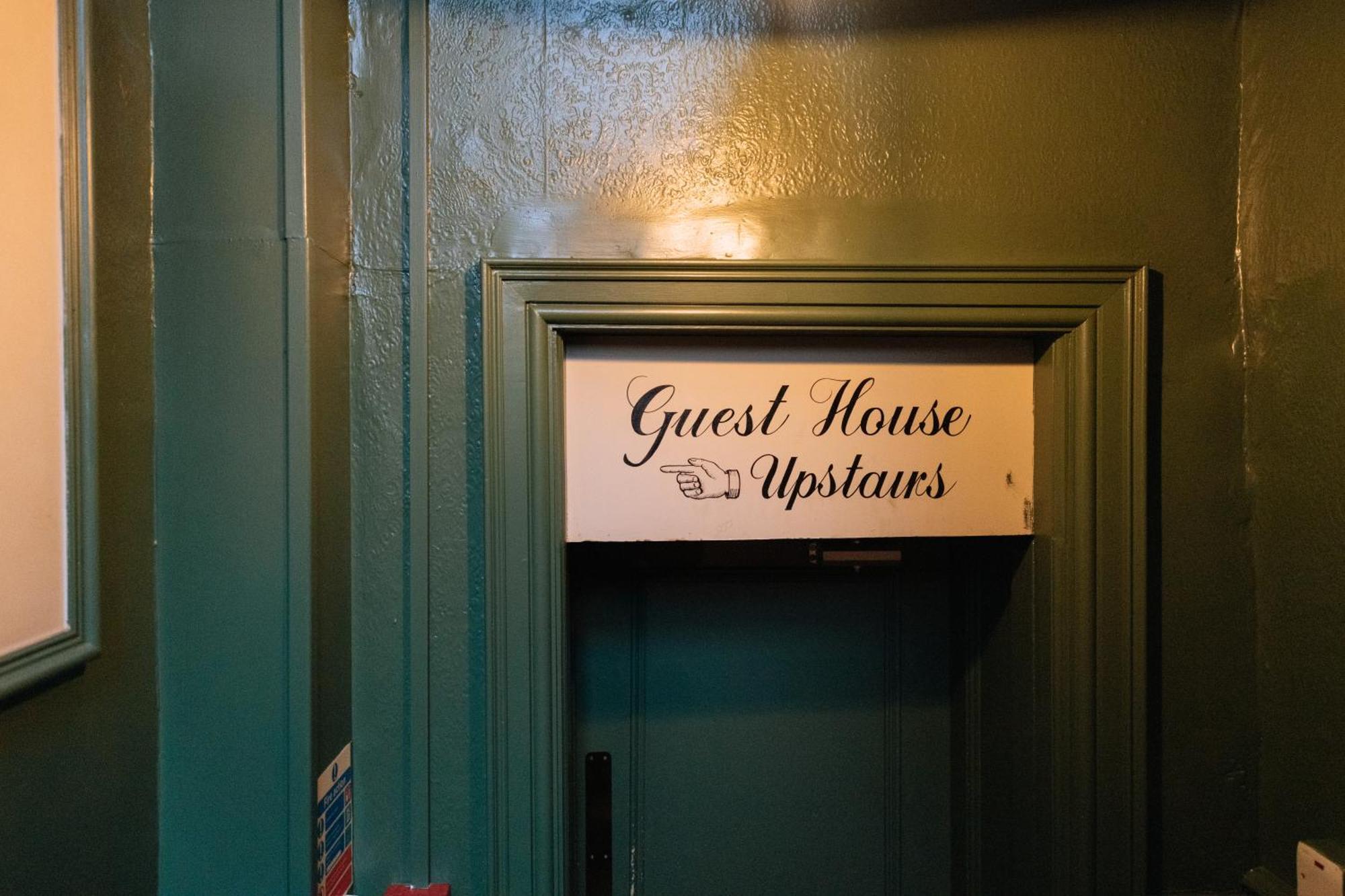 The Crown Pub & Guesthouse London Ngoại thất bức ảnh